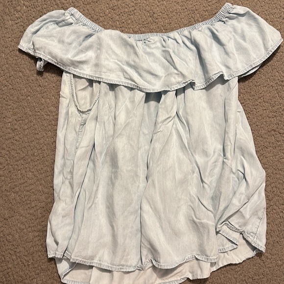 Off shoulder top - Picture 4 of 5